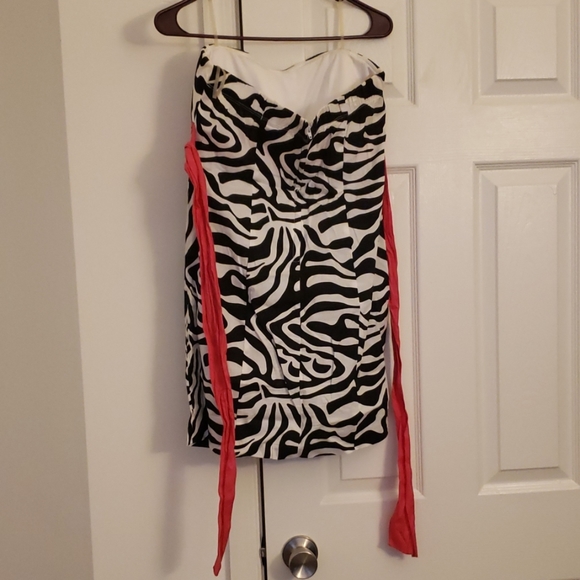 Extra - Picture 2 of 2